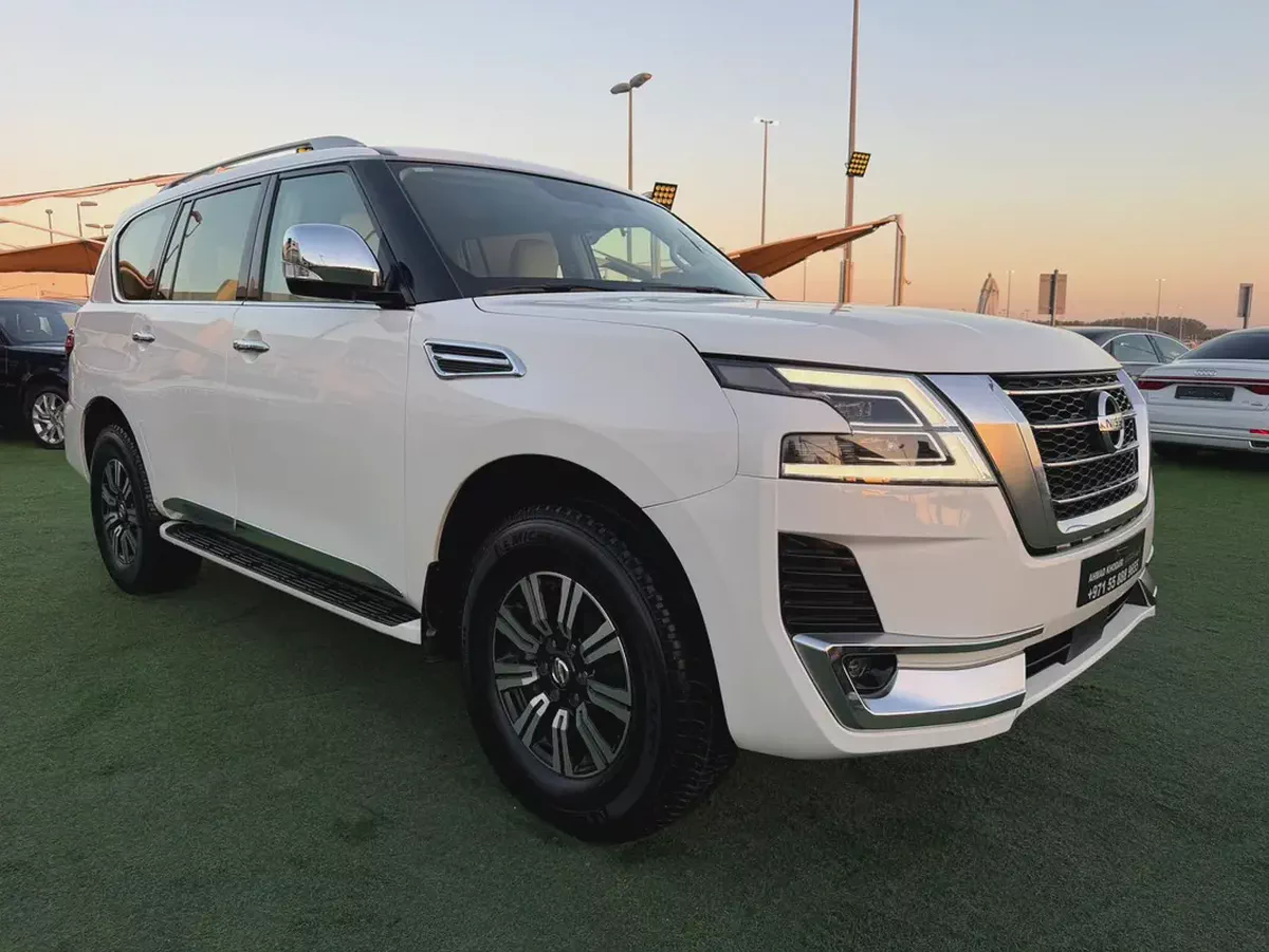 (2020) NISSAN PATROL //SE// GCC FULL OPTION -EXCELLENT CONDITION--3-3