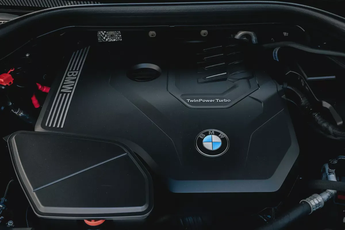 3,525 P.M | M-kit | BMW Warranty + S/Contract | 0% Downpayment-13-13