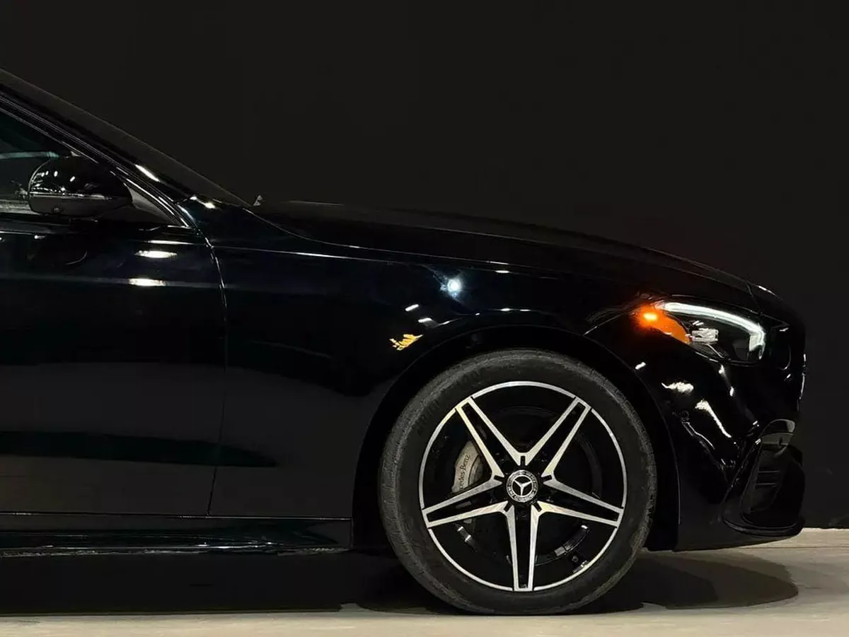Mercedes Benz C300 STANDARD | American Specs | 21,344 KM | AED 138,000-3-0