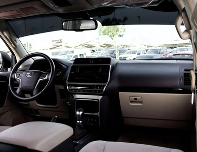 Toyota Prado EXR Toyota Prado | 4.0 L | 2019 | GCC | Accident-Free | In Excellent Condition-19