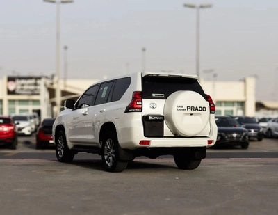 Toyota Prado EXR Toyota Prado | 4.0 L | 2019 | GCC | Accident-Free | In Excellent Condition-7