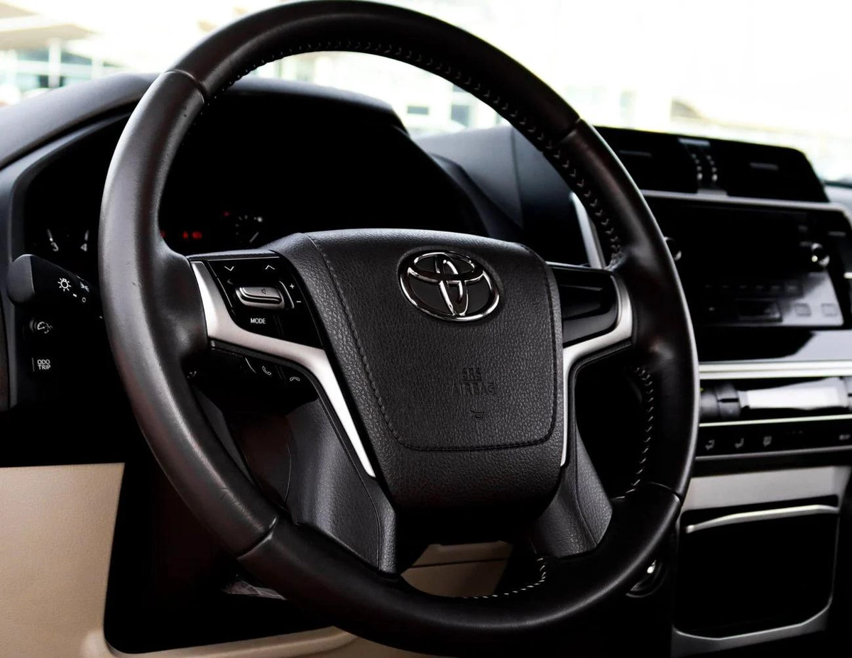Toyota Prado EXR Toyota Prado | 4.0 L | 2019 | GCC | Accident-Free | In Excellent Condition-18-18