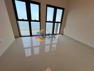 ONE MONTH FREE RENT | 3BR WITH MAID ROOM BALCONY | FOR 184,184-1