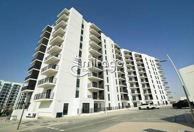 Apartment for rent in Waters Edge, Yas Island-0