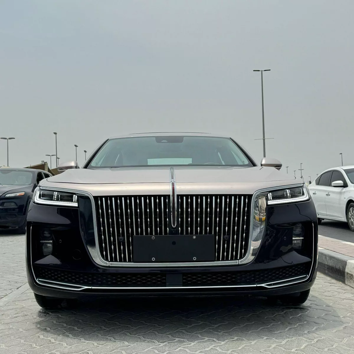 HONGQI H9 FLAGSHIP 2023 | BLACK LIKE-13-13