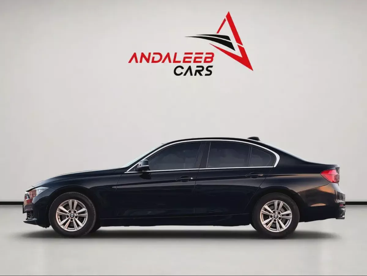 BMW 320i | 2.0L TURBO | 184 HP | GCC SPECS | 2017-9-9