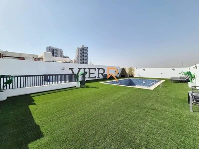 Spacious Layout l Well Maintained l Prime Location-6