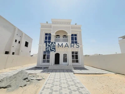 Spacious, Luxury 4 Bedroom Villa, Available For Rent in Hoshi, Sharjah.-0