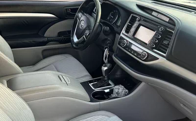 Toyota Highlander HYBRID 2014 Toyota Highlander 3.5L V6 - MidOption+ 7 Seater - Truck Auto - Electric Seat - Rear CAM-10