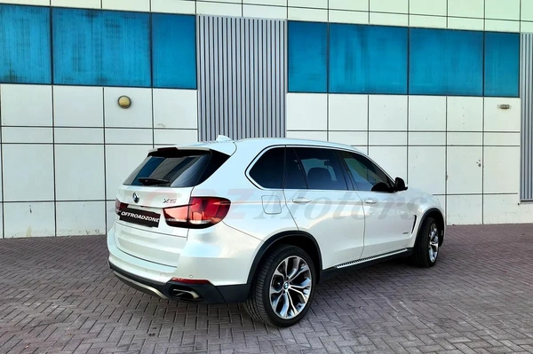 2014 BMW X5 XDrive50i (7 Seater / 2 keys available)