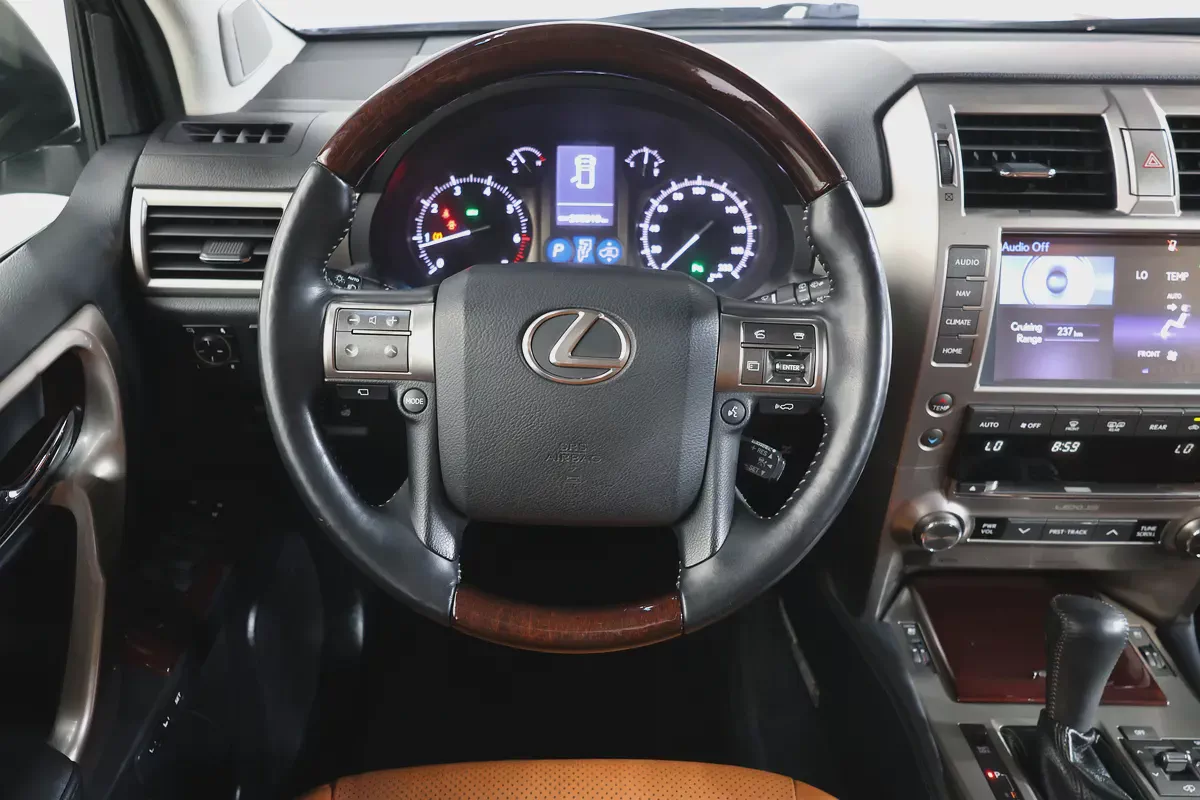 Lexus GX 460 2015  - GCC Specs -295000KM-EXCELLENT CONDITION-10-10