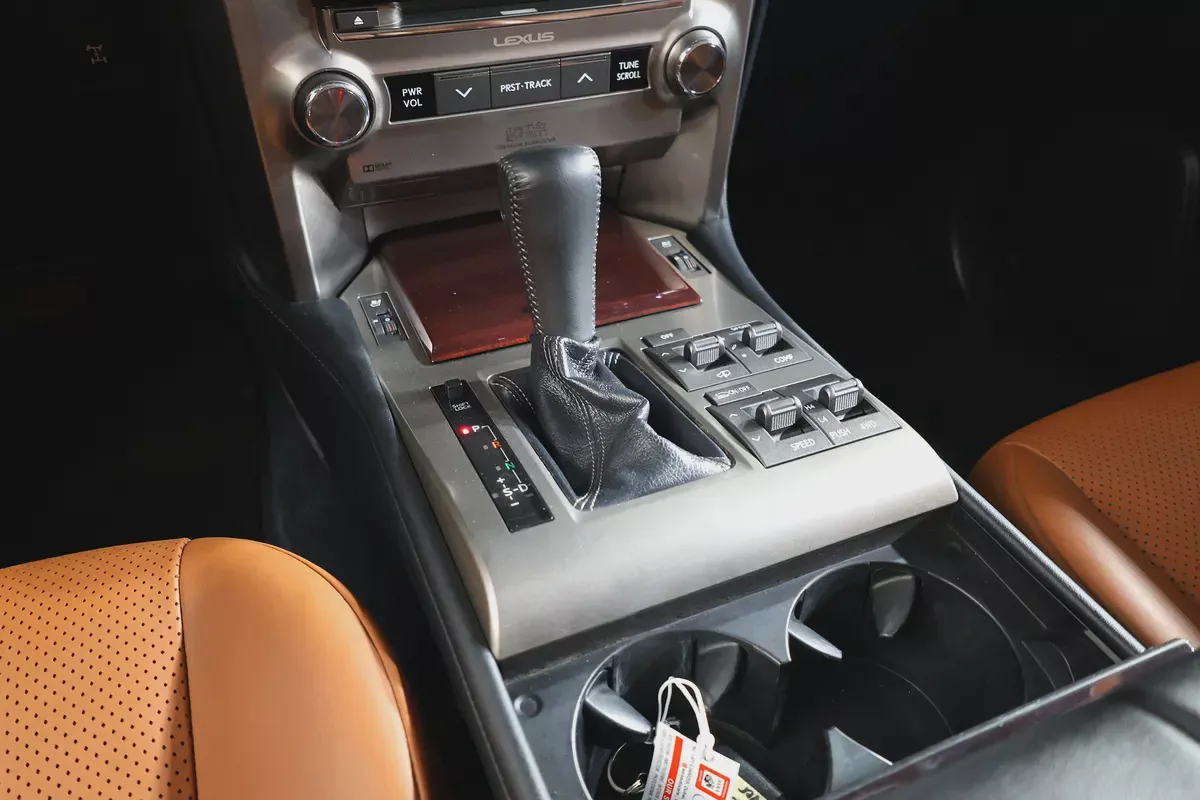 Lexus GX 460 2015  - GCC Specs -295000KM-EXCELLENT CONDITION-12-12