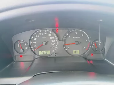 نيسان سوبر سفاري ابيض / زعفراني 2019 (خليجي)-10