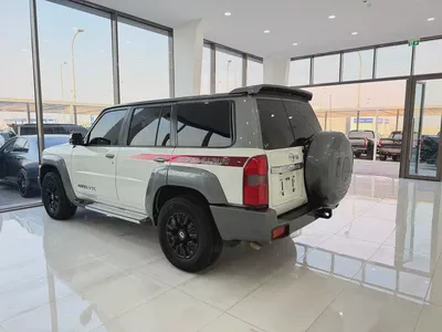 نيسان سوبر سفاري ابيض / زعفراني 2019 (خليجي)-2