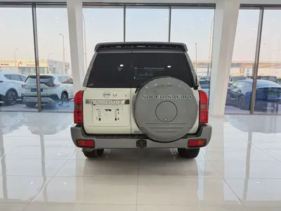 نيسان سوبر سفاري ابيض / زعفراني 2019 (خليجي)-4