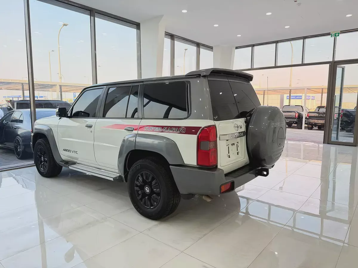 نيسان سوبر سفاري ابيض / زعفراني 2019 (خليجي)-2-2