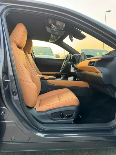 Lexus UX300h PRIME 2.0L HYBRID PRIME HYBRID || 2.0L V4 HYBRID | RADAR | LEATHER WITH PWR SEATS | SUNROOF | FR&RR CAMERA | FULL OPTI-11