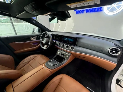 2023 - Mercedes-Benz E 300 GCC Specs - Pristine Condition-8