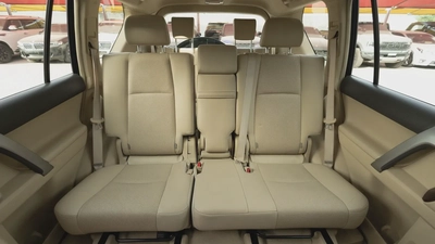 Toyota Land Cruiser Prado 2017-3