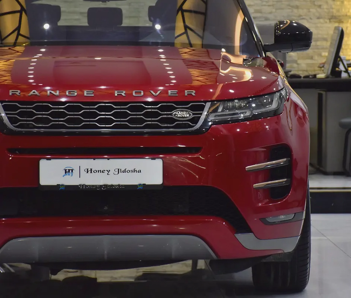 AED 1,963 EMi at 0% DP | Land Rover Range Rover Evoque R-Dynamic ( 2021 Model ) Red Color GCC Specs-3-3