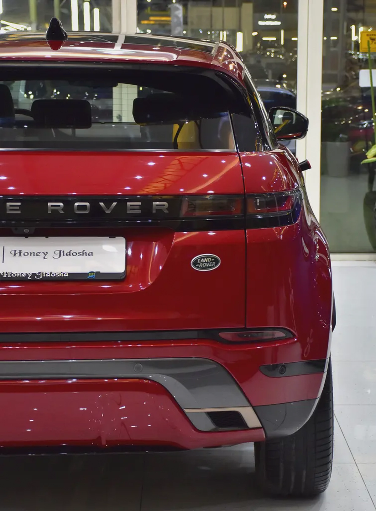 AED 1,963 EMi at 0% DP | Land Rover Range Rover Evoque R-Dynamic ( 2021 Model ) Red Color GCC Specs-8-8