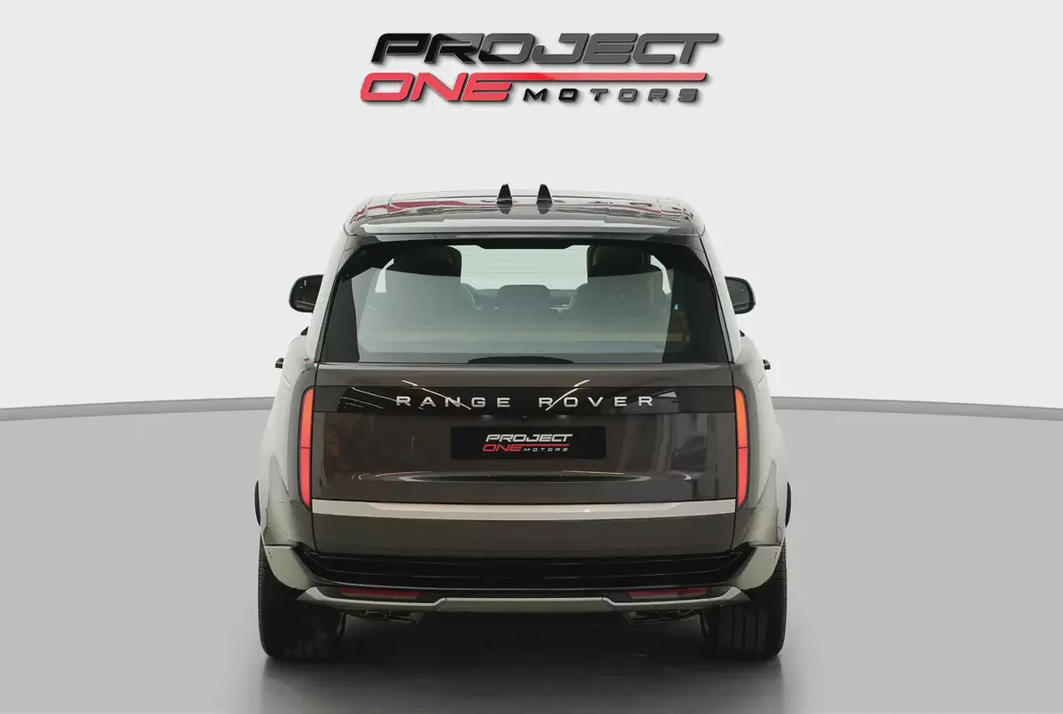 2025 RANGE ROVER P530 AUTOBIOGRAPHY WITH WARRANTY-4-4