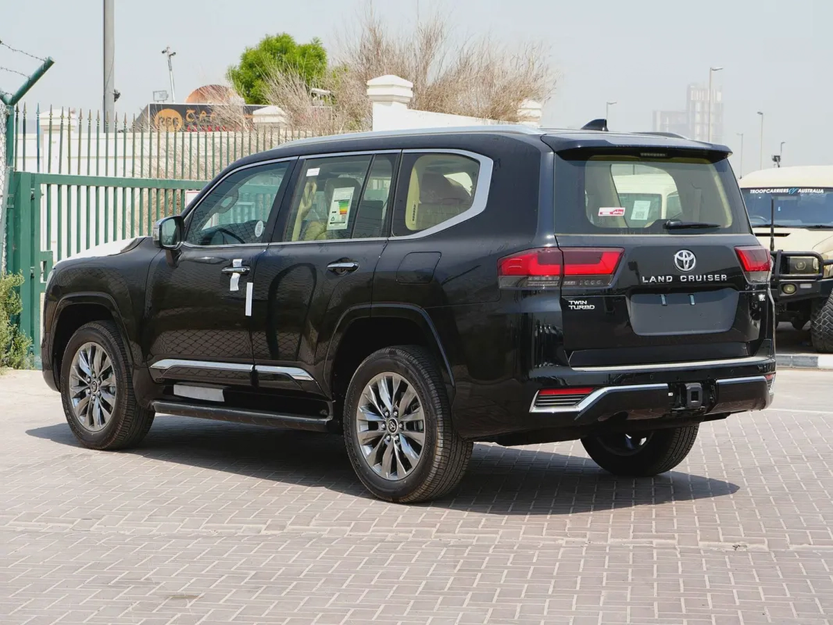 TOYOTA LAND CRUISER VX 3.5L GCC 7-SEATS BRAND NEW 0KM-3-3