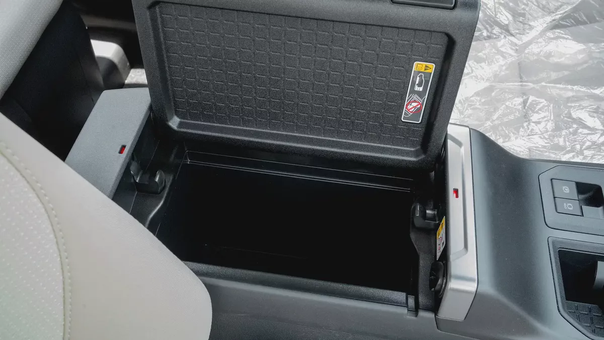 2026 Toyota Rav4 XLE 2.5L AT Hybrid (Gray-Beige)-15-15