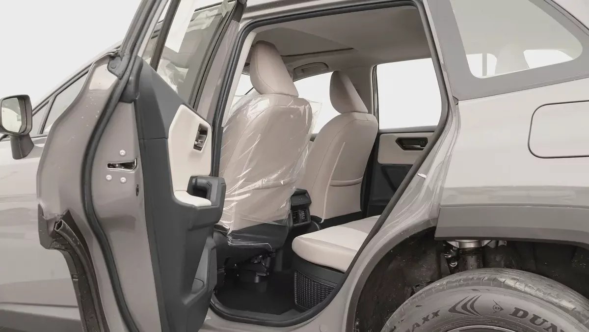 2026 Toyota Rav4 XLE 2.5L AT Hybrid (Gray-Beige)-16-16