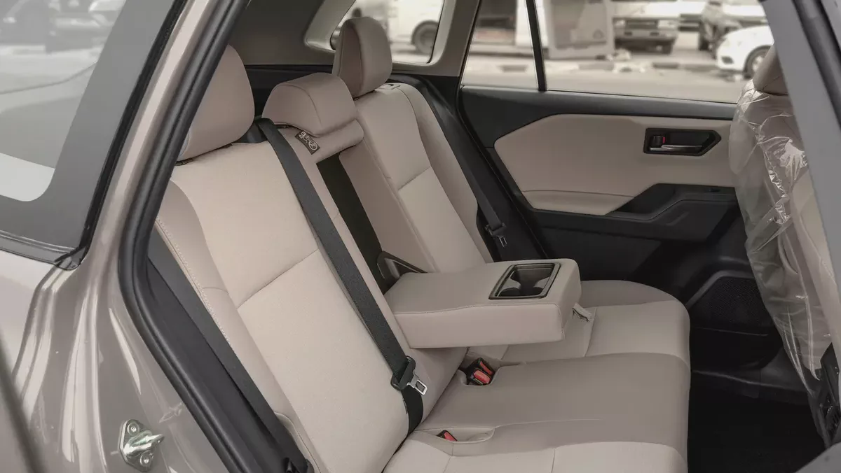 2026 Toyota Rav4 XLE 2.5L AT Hybrid (Gray-Beige)-17-17