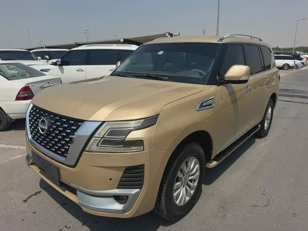 Nissan patrol 2016 look 2020 gold color GacC calen car-2-2