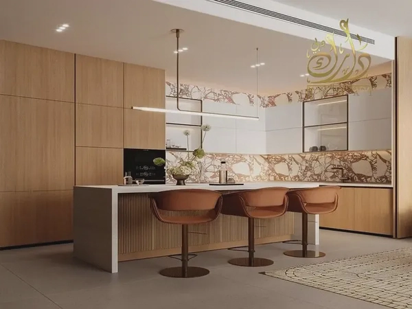 HIGH FLOOR l SPACIOUS LAYOUT l EASY ACCESS TO M. B. Z STREET
