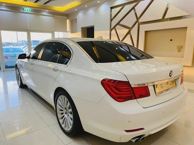 للبيع BMW 739LI موديل 2012 مواصفات خليجية 25000 km-6
