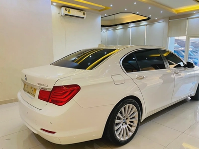 للبيع BMW 739LI موديل 2012 مواصفات خليجية 25000 km-7