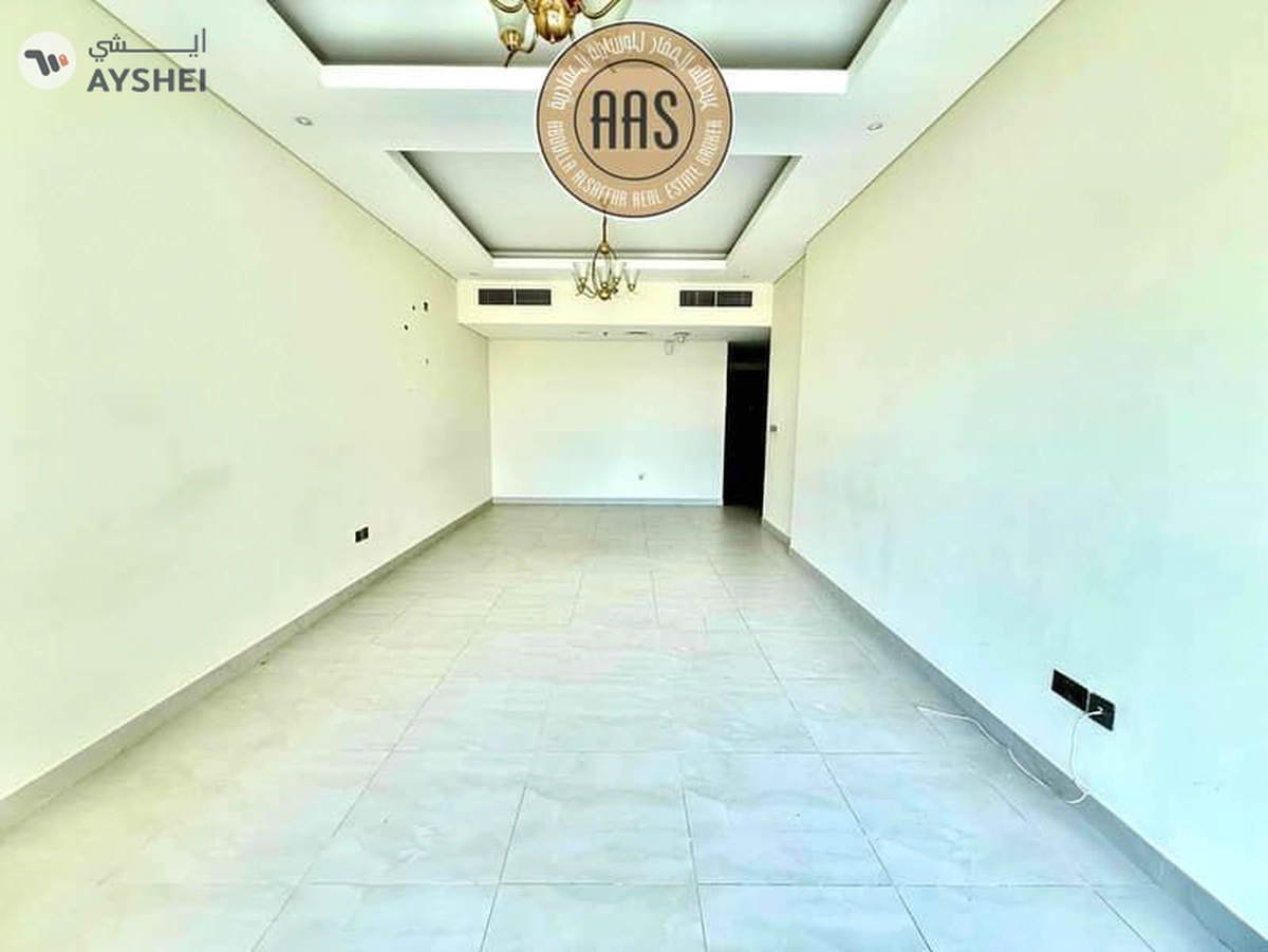 HUGE 2BHK || CLOSED KITCHEN || MAID ROOM || PARKING-4-4