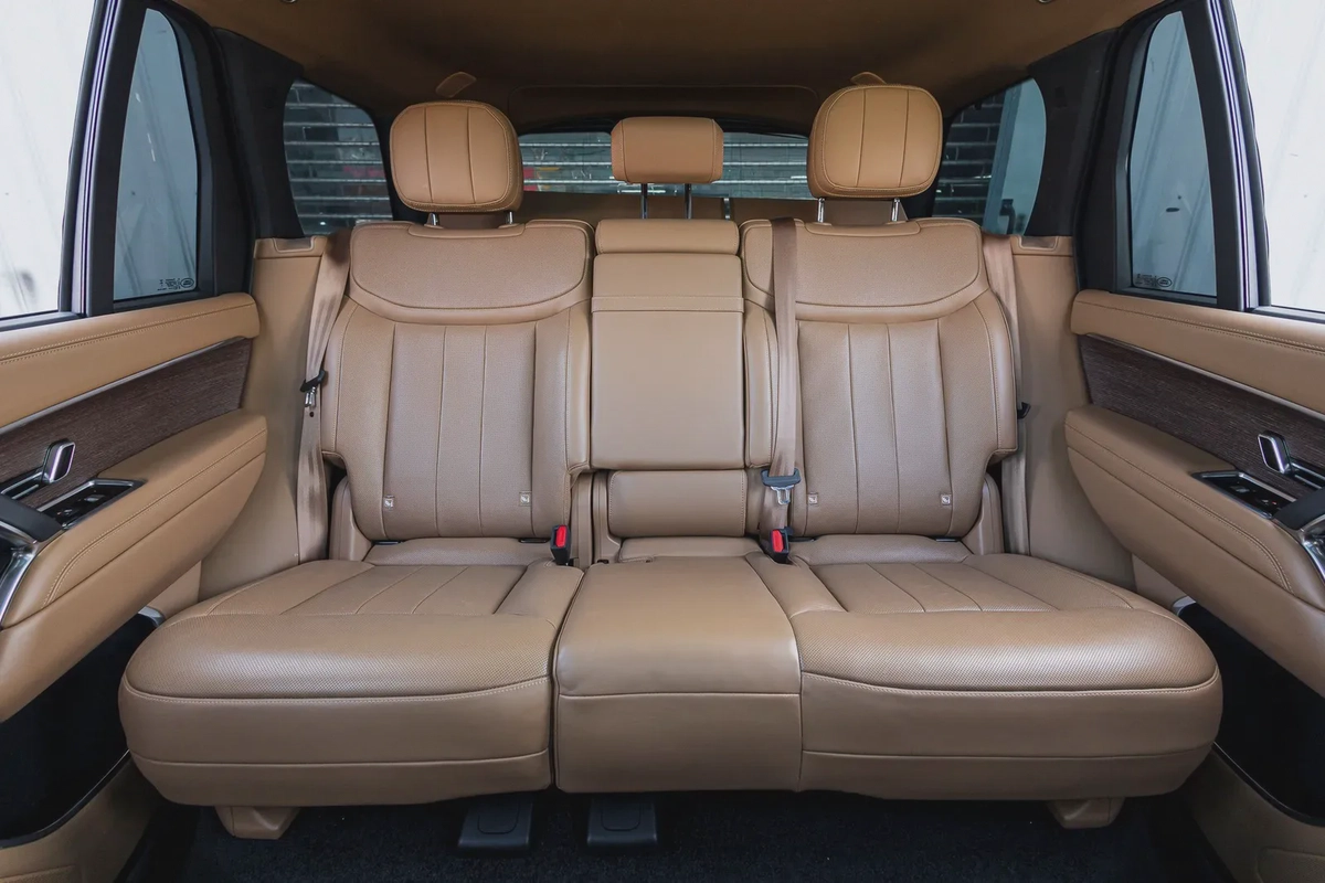 Land Rover Range Rover 2025-7-7