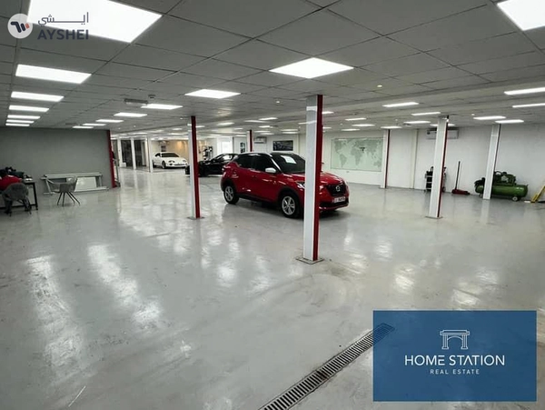 SHOWROOM WAREHOUSE IN Al Quoz, Dubai