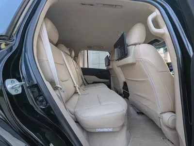 Toyota Land Cruiser VXR 2023 GCC Specs Interior and Exterior Excellent Condition-12