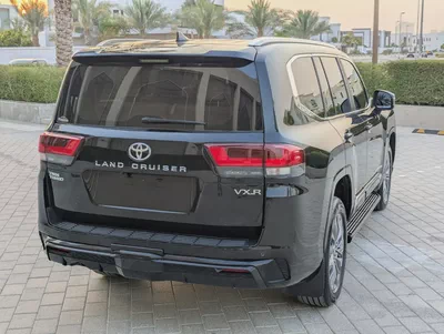 Toyota Land Cruiser VXR 2023 GCC Specs Interior and Exterior Excellent Condition-5