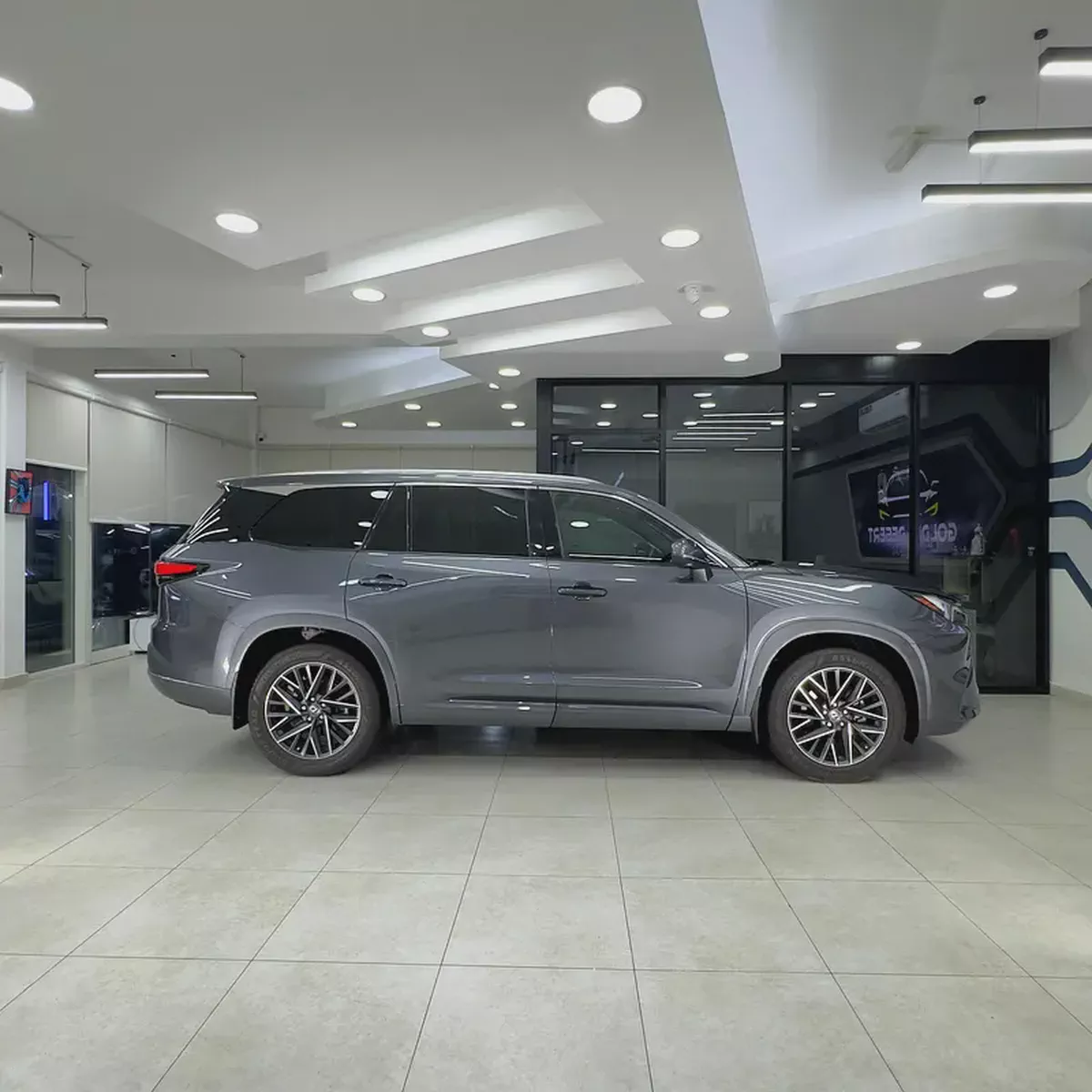 2024 Lexus TX-350 AWD-3-3