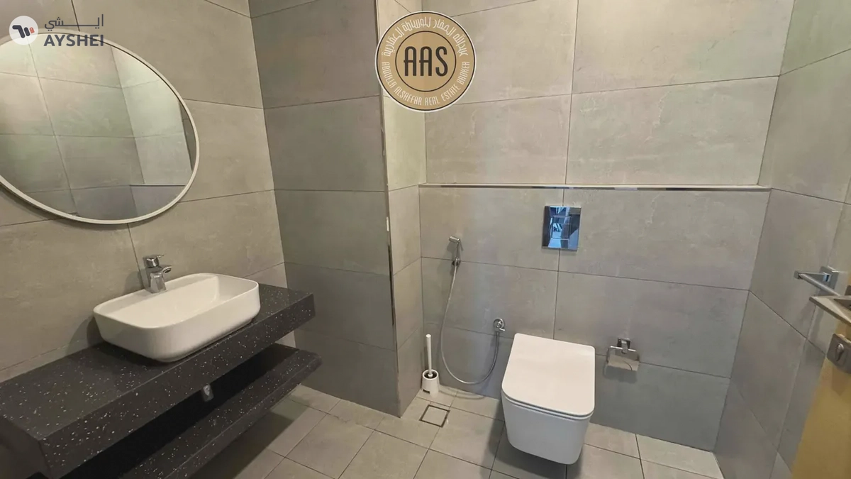luxury 3bhk panthouse ready to move available close to sheikh zayad road
