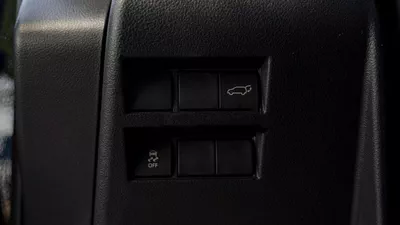Toyota Land Cruiser VXR vx 4.0-24
