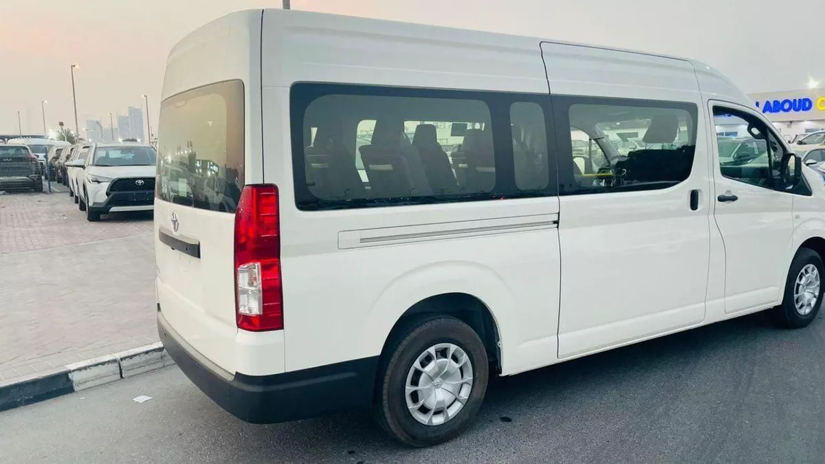 Toyota Hiace GL HIACE 2.8 AUTOMATIC DIESEL-4-0