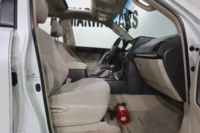 Toyota Prado GXR I 2021 I GCC Specs I FULL SERVICE HISTORY BY ALFUTTAIM I  ACCIDENTS FREE-15
