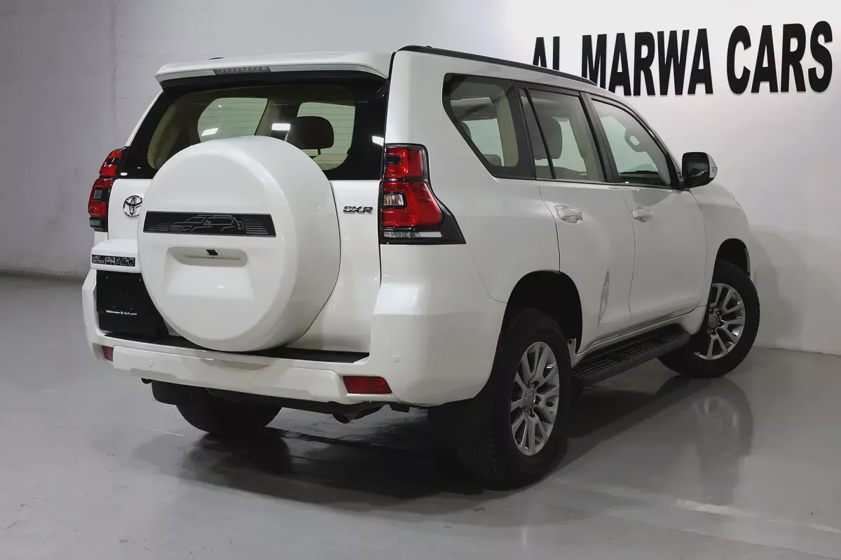 Toyota Prado GXR I 2021 I GCC Specs I FULL SERVICE HISTORY BY ALFUTTAIM I  ACCIDENTS FREE-2-2