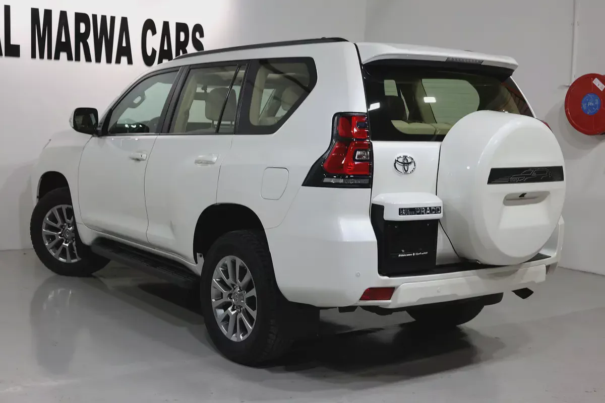 Toyota Prado GXR I 2021 I GCC Specs I FULL SERVICE HISTORY BY ALFUTTAIM I  ACCIDENTS FREE-3-3