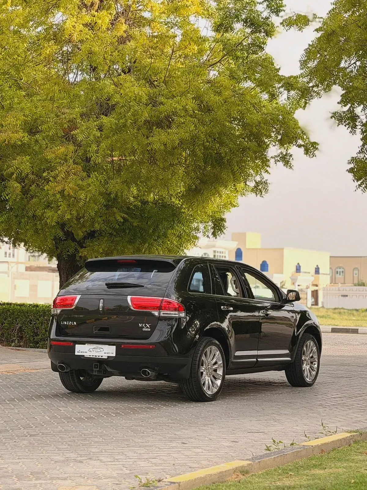 Lincoln MKX Titanium 2013 - GCC Specs - Well Maintained-3-3