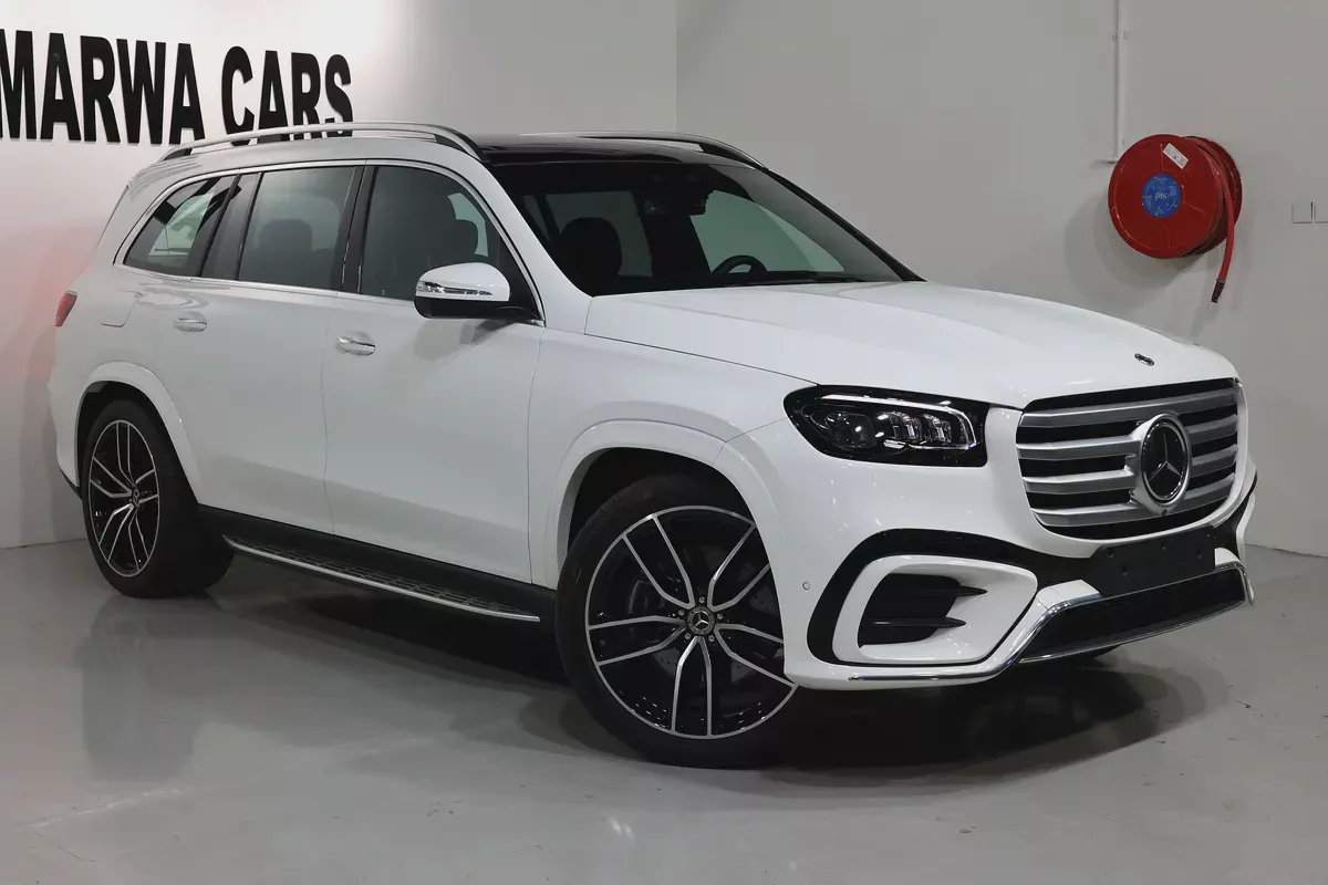 MERCEDES-BENZ GLS 450-NIGHT PACKEG 14000KM ONLY 5 YEAR WARRANTYSERVICE CONTRACT GARGASH-GCC SPE-1-1