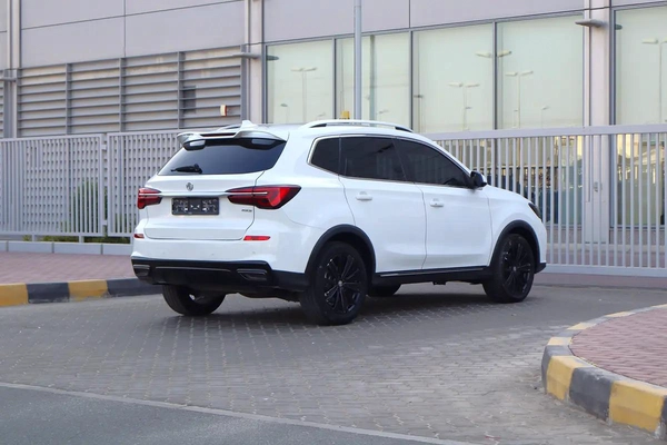 MG RX5 Luxury 2023 GCC Specs - Low Mileage - Full Option