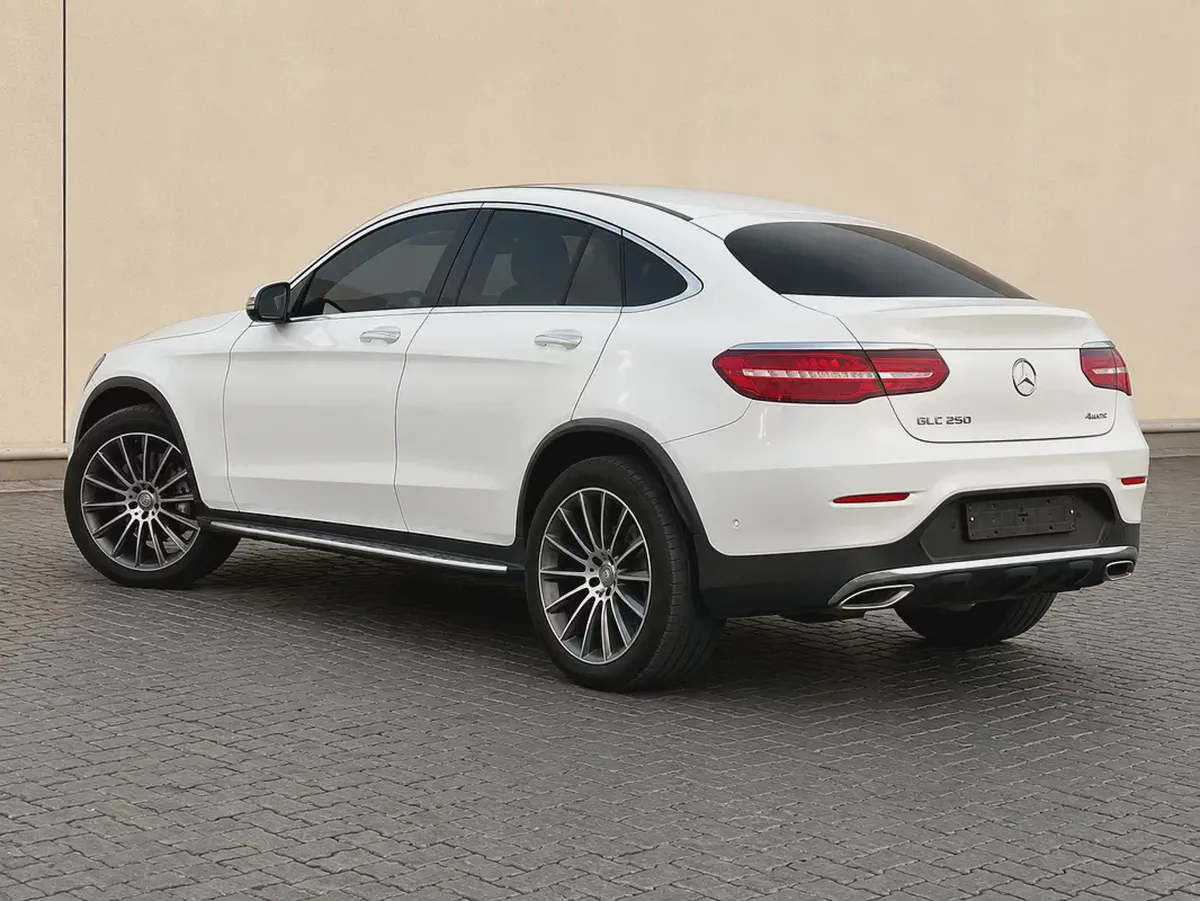 Mercedes-Benz GLC 250 Coupe AMG 2017 - GCC Specs - Pristine Condition-3-3